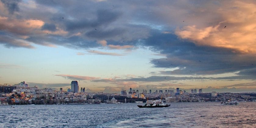 turkey, bosphorus, strait, istanbul, bridge, channel, vessel, black sea, nature, clouds, sea, water, canal, ship, la turquie, le dé troit du bosphore, pont, dé troit, le navire, la mer noire, les nuages, la mer, l'eau, boat, the pilot, pilot, bateau-pilote, piloto de barco, blue mosque
